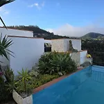 Апартаменты Ocean Breeze Pool&jacuzzi View 2 Terraces Flat102 *